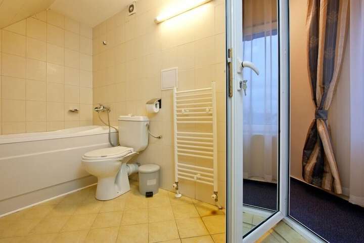 Bath Interior