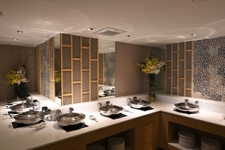 Dining 148 of 165