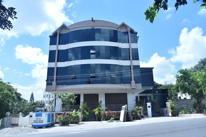 Hotel 17 of 17