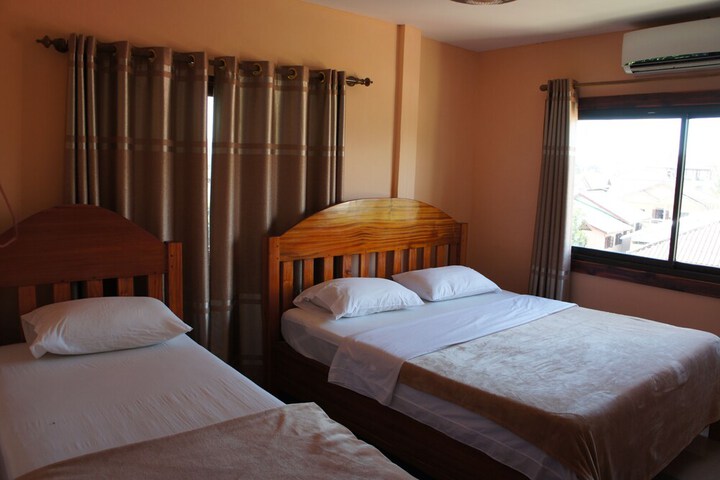 Room 13 of 26