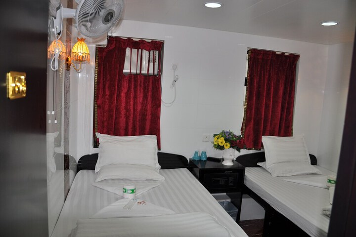 Room 7 of 56