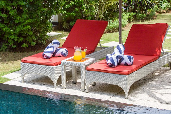 Sundeck 33 of 33
