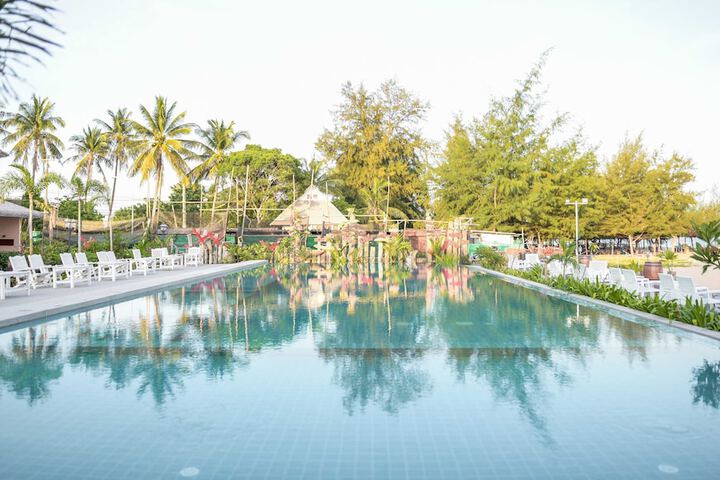Seaman Resort