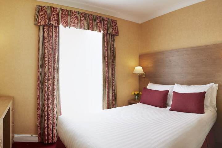 Hotel Interior 7 of 22