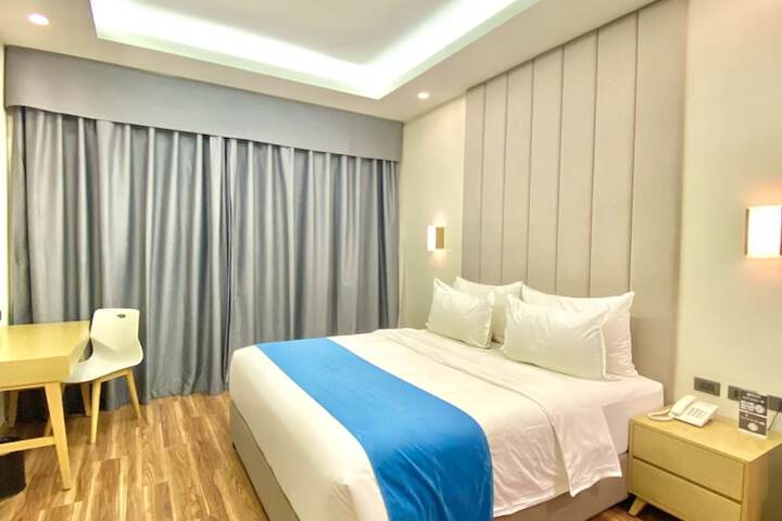 Room 41 of 65
