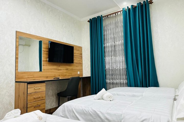 Room 17 of 62