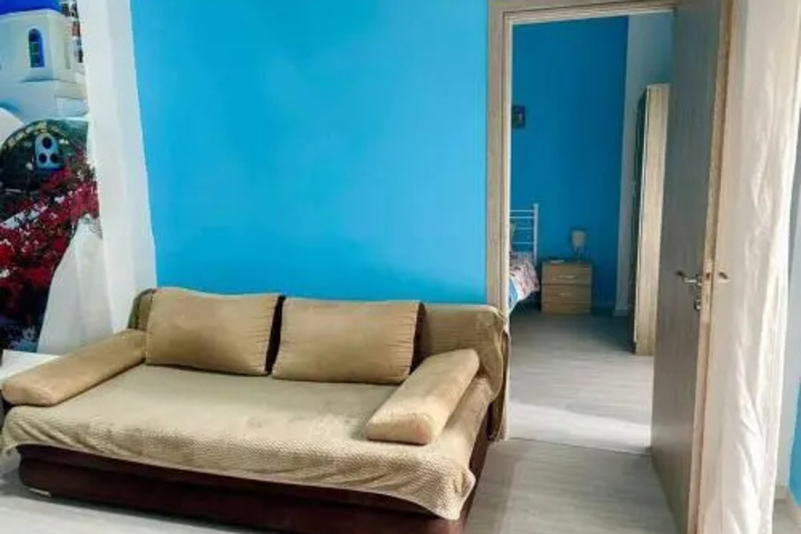 Room 2 of 3