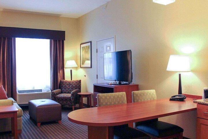 Room 20 of 84
