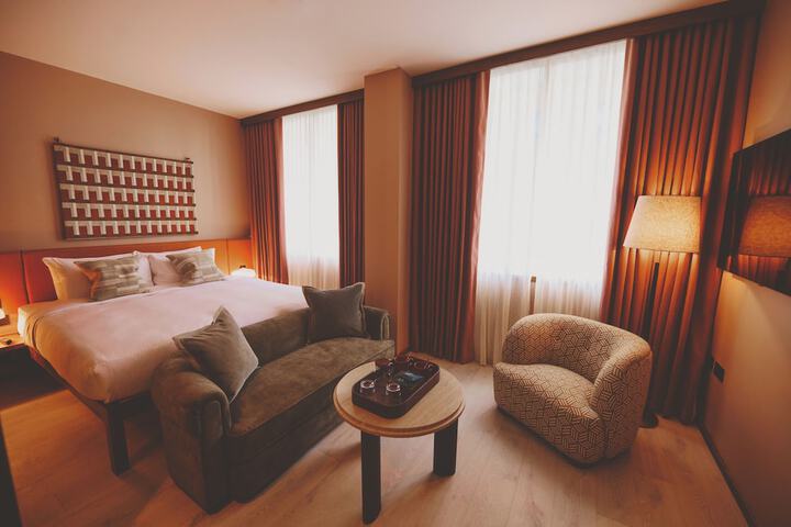 Room 22 of 63