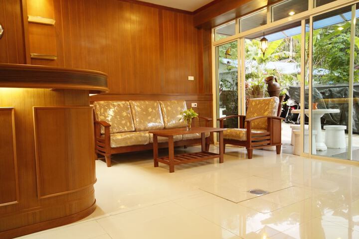 Hotel Interior 6 of 28