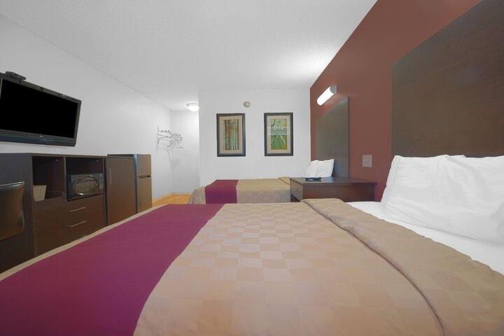 Room 11 of 30