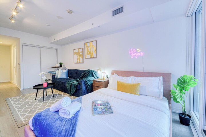 Room 267 of 652