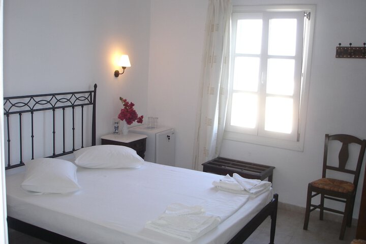 Room 4 of 47
