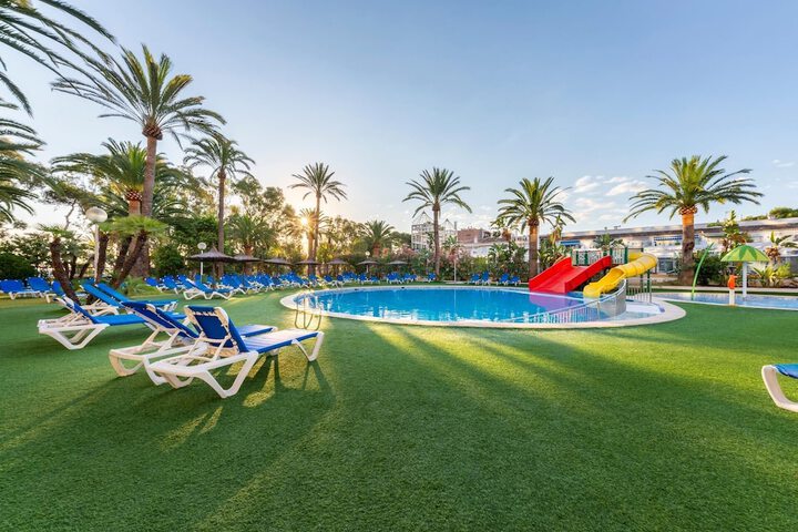Exterior of Port Denia Hotel