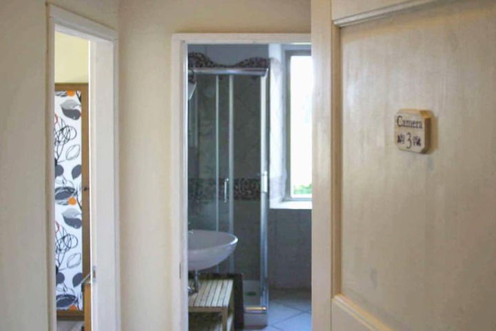 Room 13 of 39