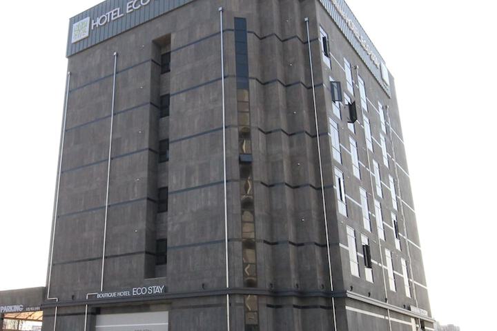 Hotel 59 of 59