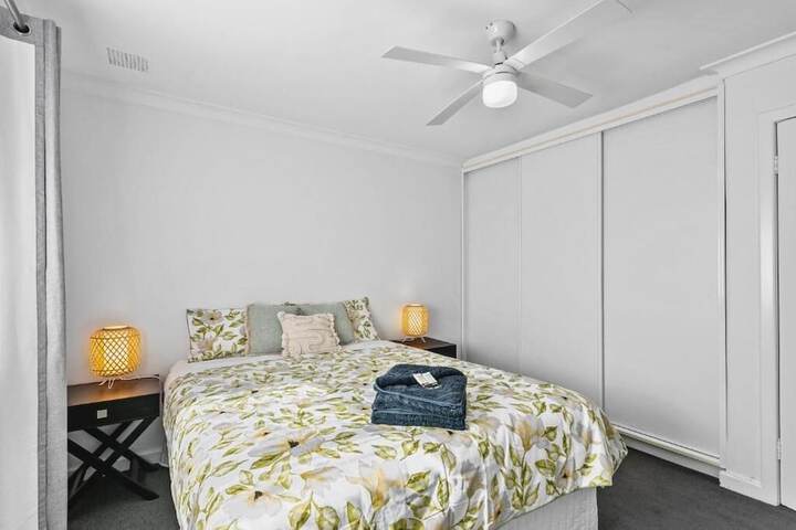 Room 2 of 14