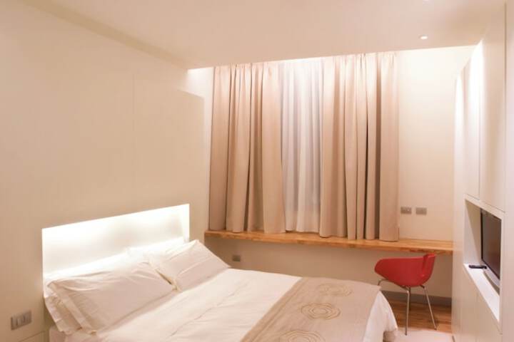 Room 41 of 93