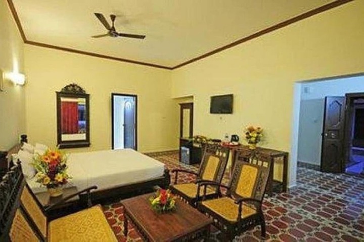 Room 5 of 20