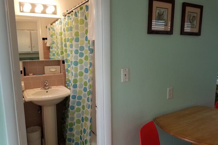 Room 179 of 218