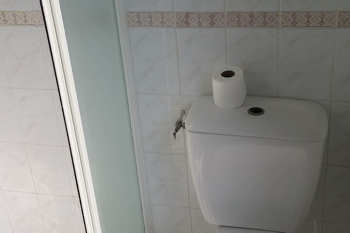 Room 20 of 32