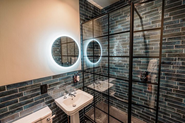 Bathroom Interior Photo