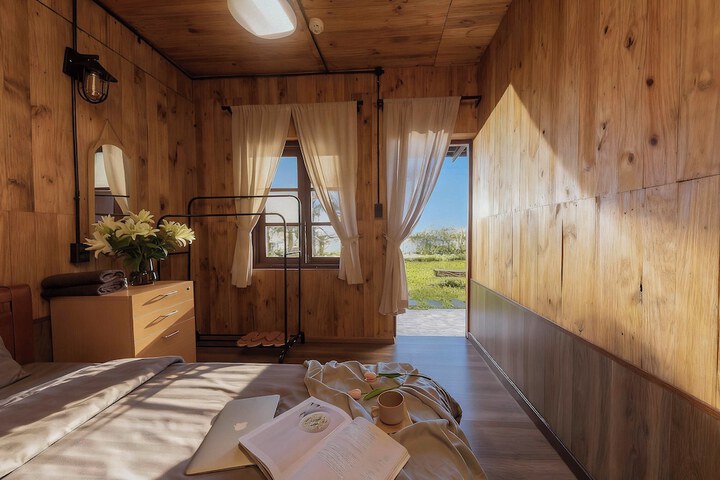 Room 8 of 49