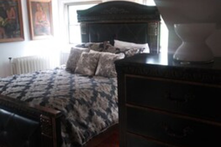 Room 24 of 27