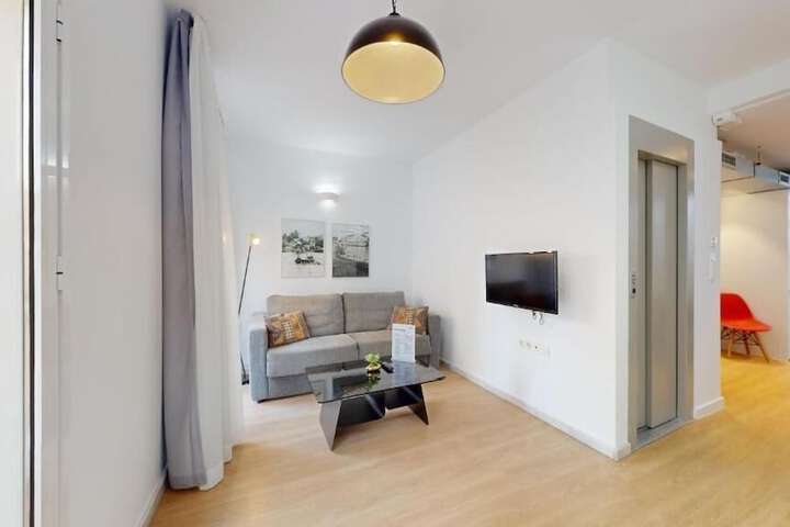 Room 29 of 64