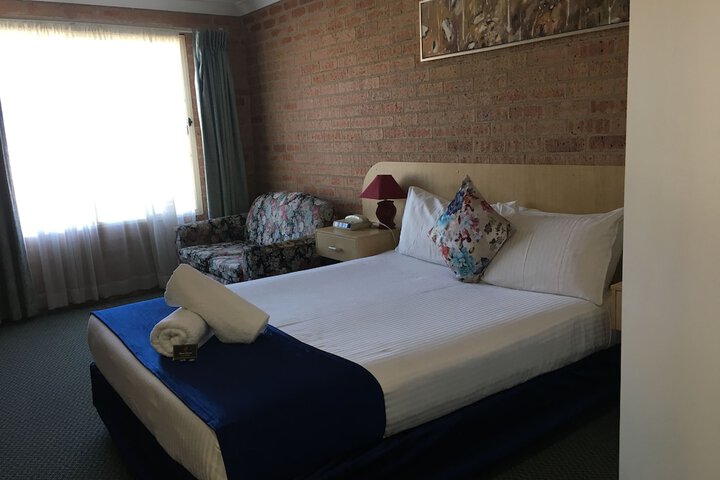 Room 7 of 68
