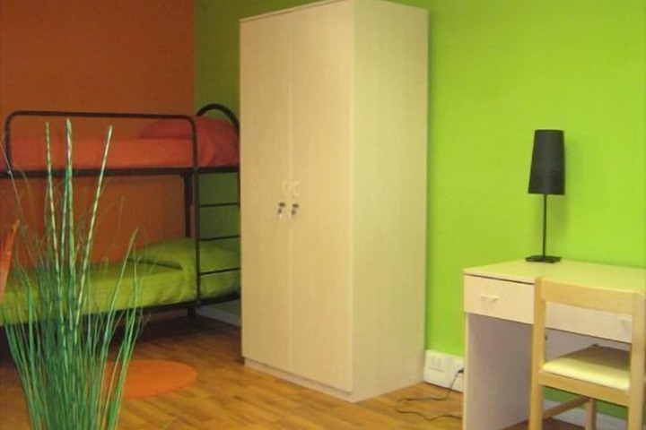 Room 12 of 51