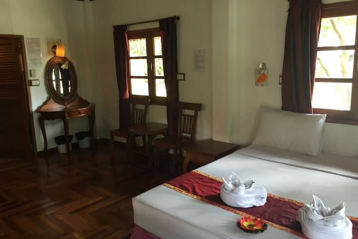 Room 10 of 71