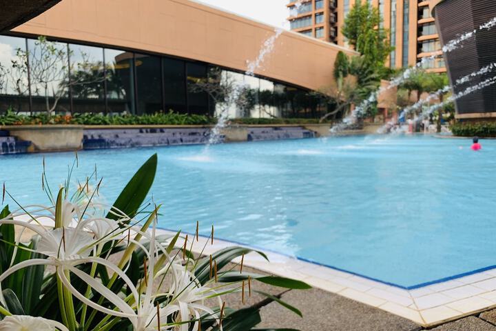 Pool 56 of 114