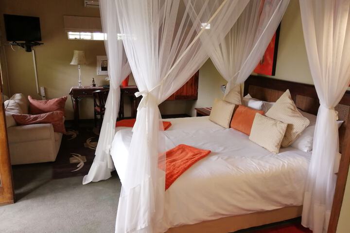 Room 21 of 66