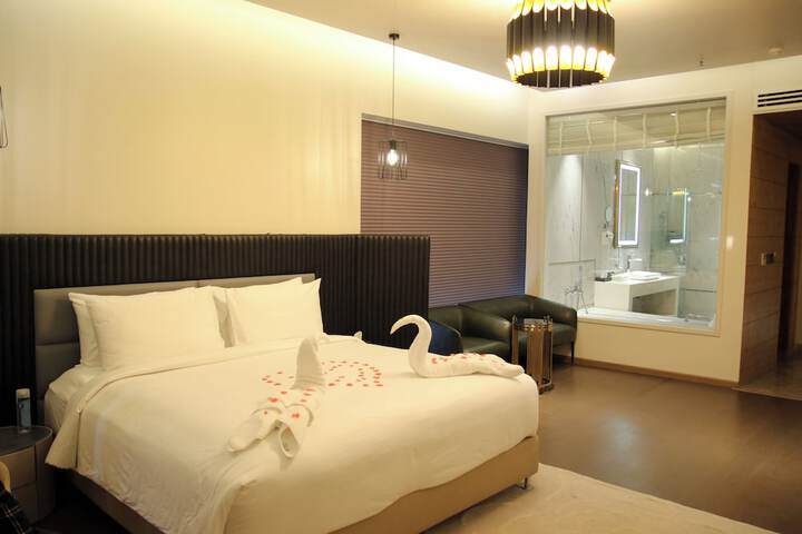 Room 26 of 78