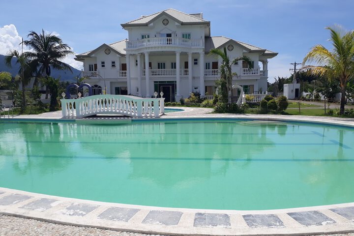 Pool 16 of 21