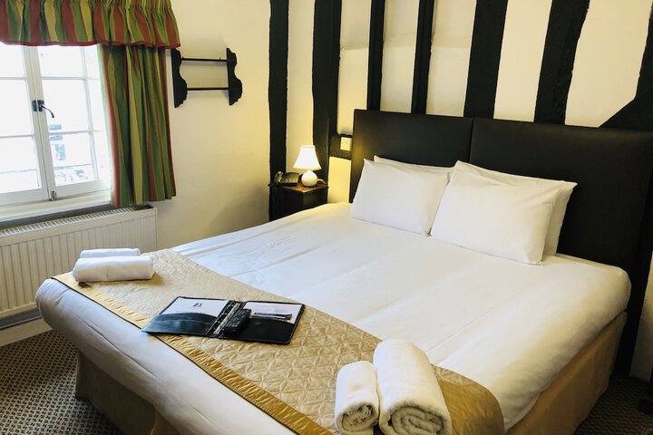 Room 6 of 31