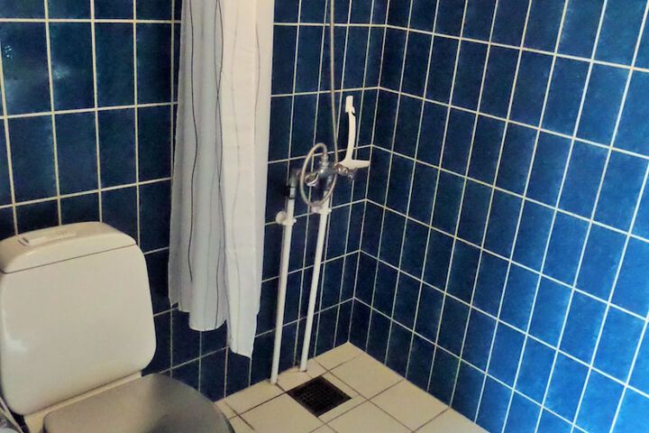 Room 16 of 45