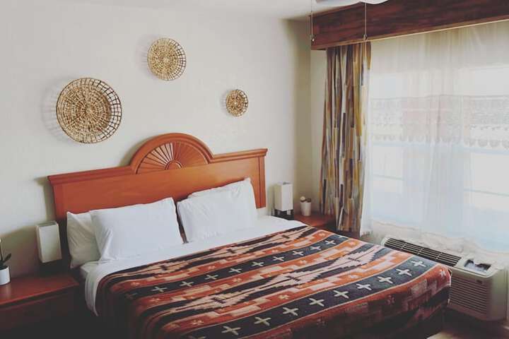 Room 8 of 42