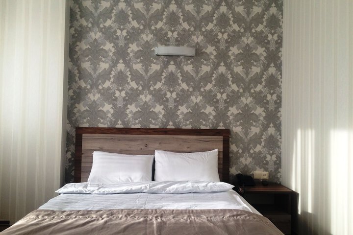 Room 22 of 53