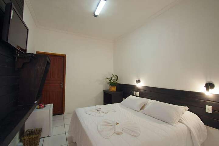 Room 13 of 44
