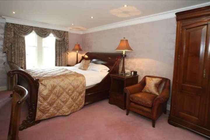 Room 20 of 80