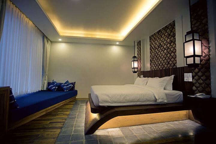 Room 27 of 155
