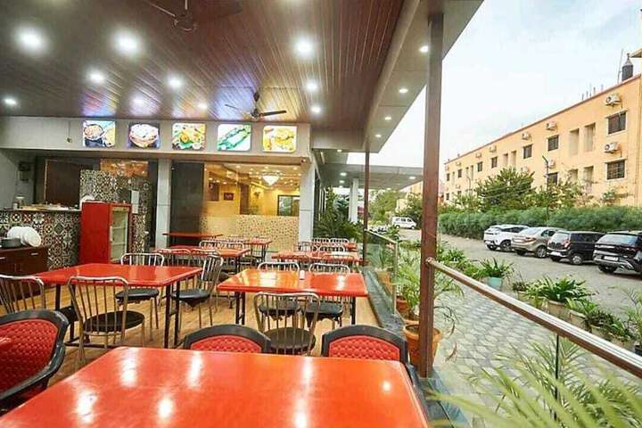 Hotel Sai Vidisha Palace Shirdi