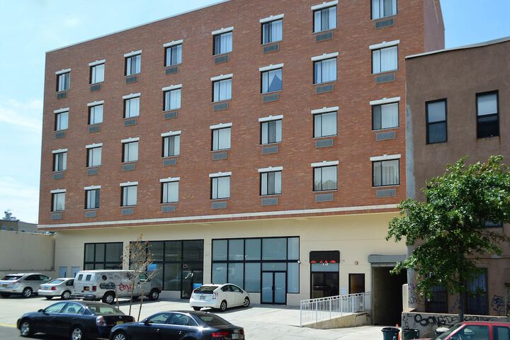 Hotel 31 of 31