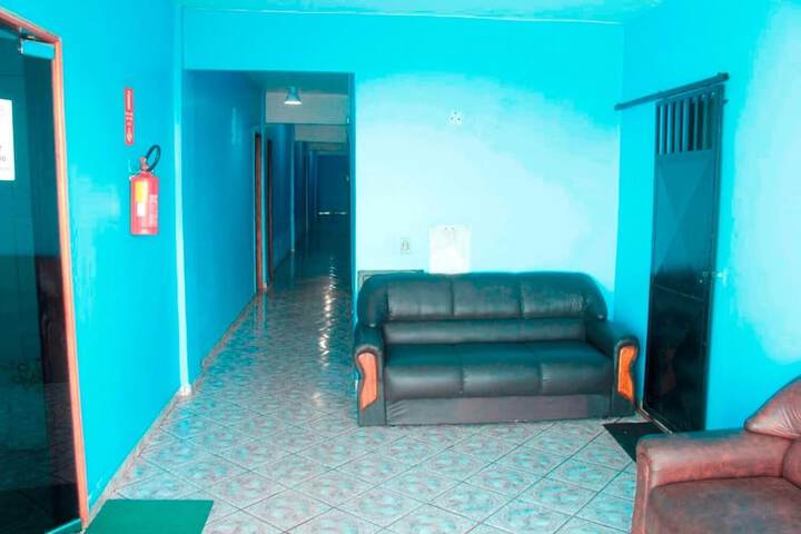 Room 10 of 29