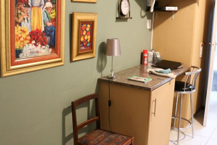 Room 44 of 232