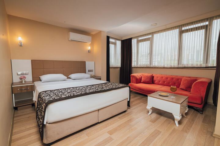 Room 14 of 23