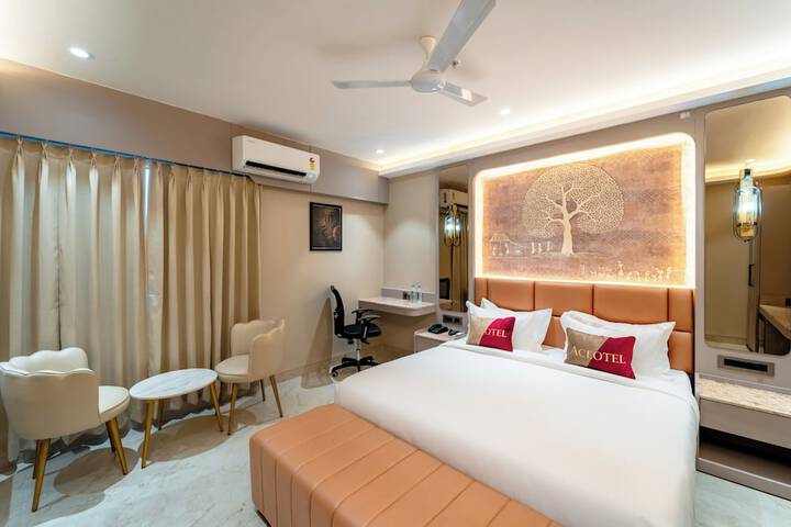 Room 25 of 57