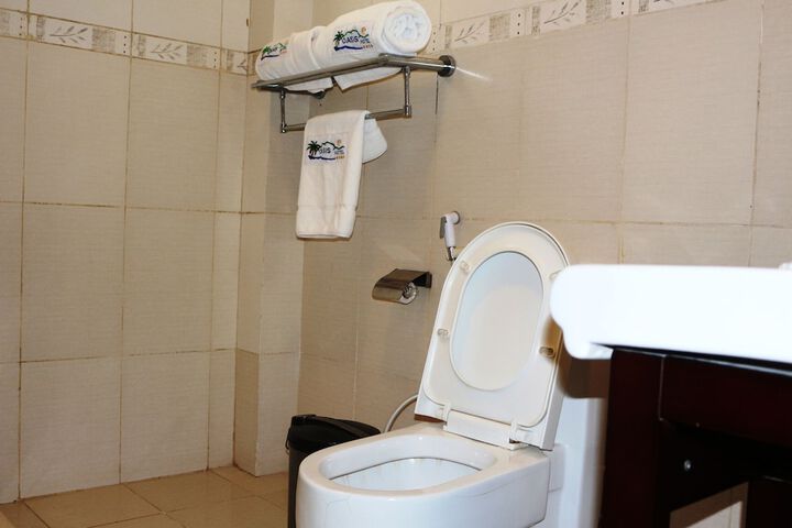 Room 18 of 22